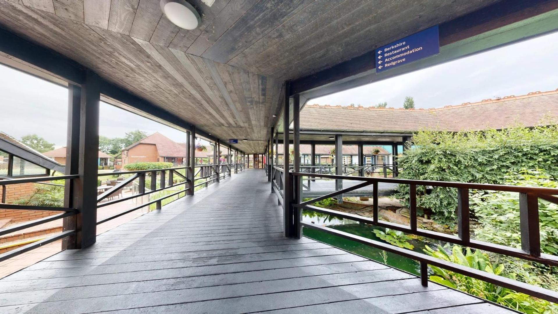 Cim Business Centre Maidenhead Exterior foto